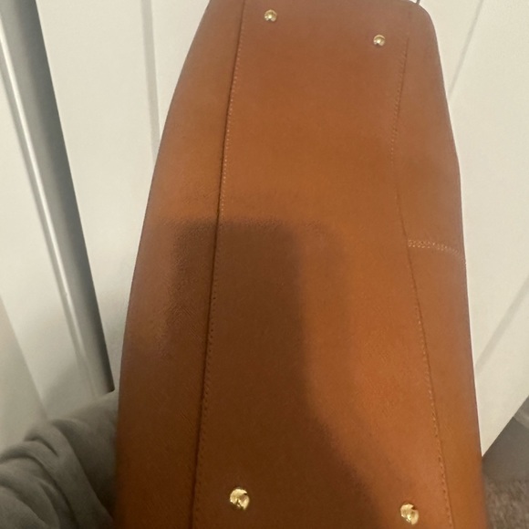 Brand new Wilson Leather purse. - Picture 3 of 3